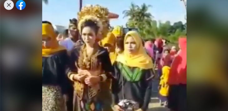 Kisah Haru Mempelai Wanita Menangis Histeris, Kaget Lihat Mantan Bawa Payung Pengantin
