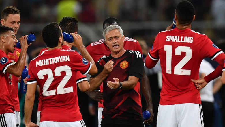 Catat ! Siaran Langsung TV Bola Hari Ini