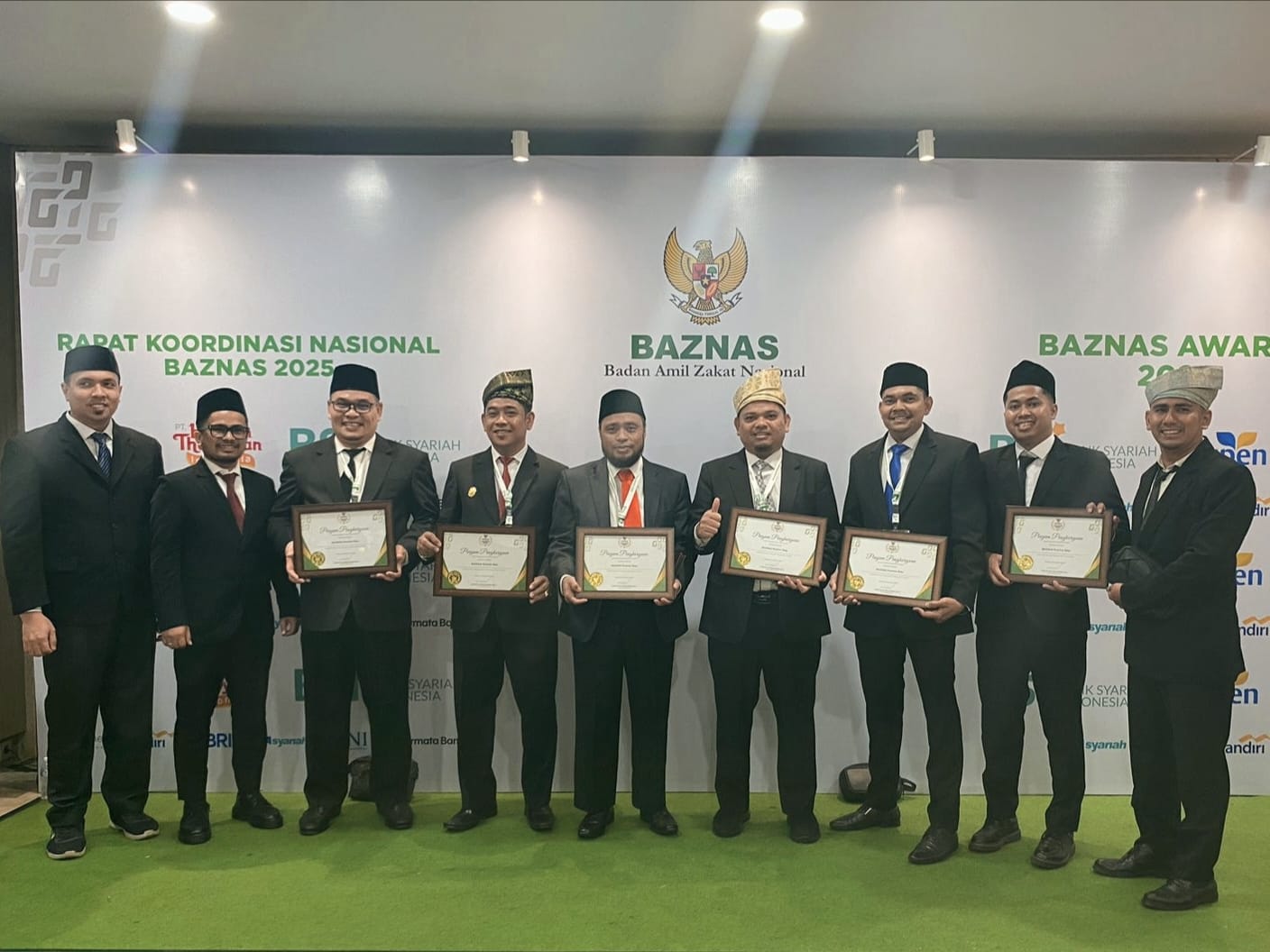 Baznas Riau Boyong 6 Penghargaan Pada Ajang Baznas Awards 2025