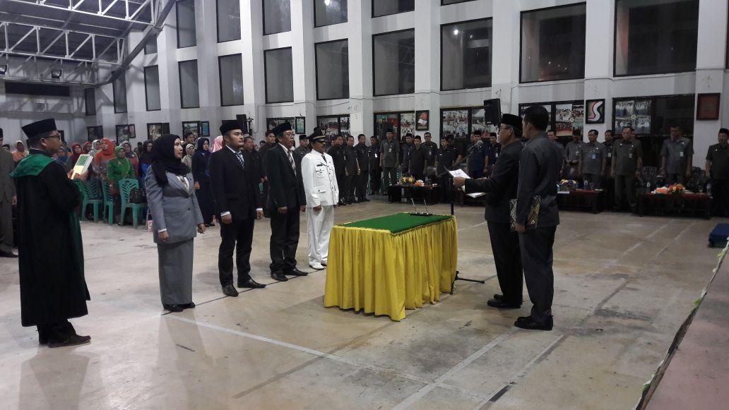 Bupati H. Mursini, Lantik 244 Pejabat eselon III dan IV di Lingkup Pemkab Kuansing