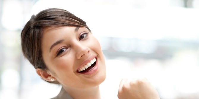 Bukan Hanya Enak Dilihat, Gigi Rapi Juga Bisa Miliki Manfaat Kesehatan