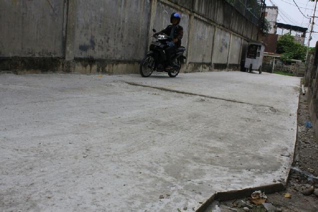 Dewan Kecam Lurah yang Hanya Kerja di Belakang Meja