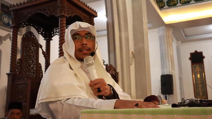 TB Usus, Infeksi yang Diidap Ustadz Maaher Sebelum Meninggal