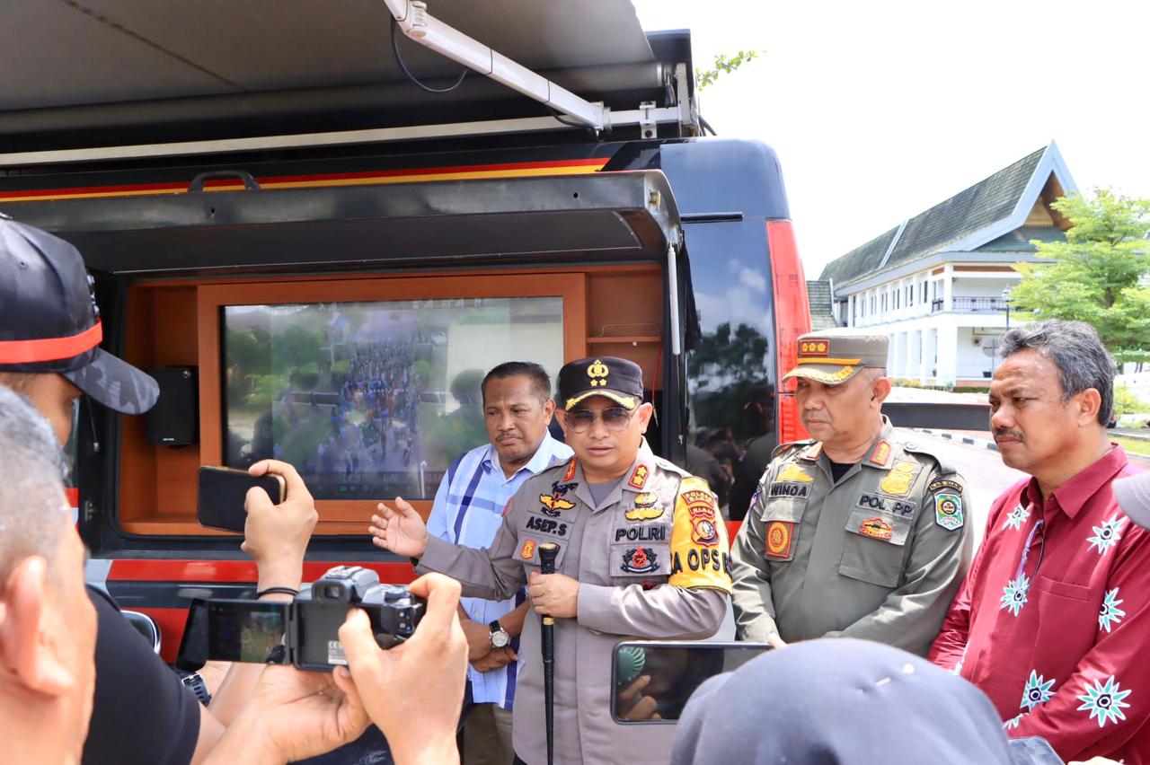 Kapolres Siak Manfaatkan Teknologi dalam Pengamanan Unjuk Rasa Hari Buruh 2024