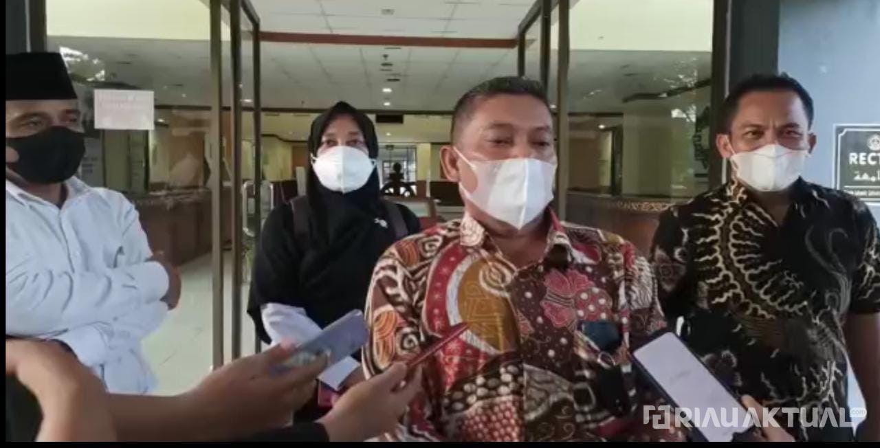 UIN Riau Akui Mahasiswinya Lakukan Hal tak Senonoh Saat Zoom Meeting