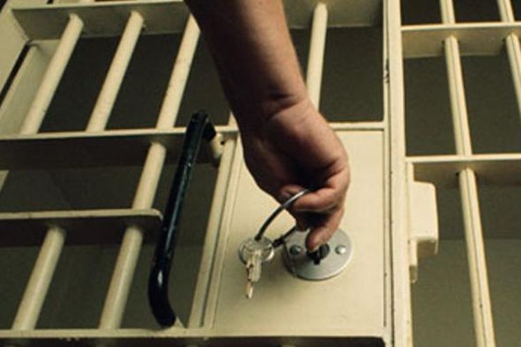 Terbukti Lakukan Pungli, Eks Kasatpol PP Siak Divonis 1 Tahun Penjara