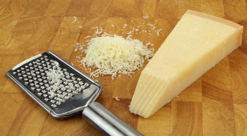 Selain Enak, 5 Makanan Bisa Membuat Gigi Putih Alami Rajin Makan Keju Ya