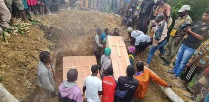 Foto 3 Terduga OPM yang Ditembak Mati TNI di Puskesmas