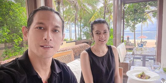 Pesona Penyanyi Dan DJ Cantik Citra Anidya Kekasih Dari Chef Juna
