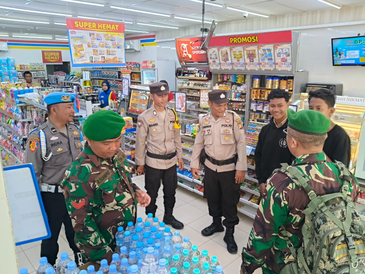 TNI-Polri di Rohil Bersinergi, Polsek Rimba Melintang Gelar Patroli Bersama Ciptakan Kamtibmas