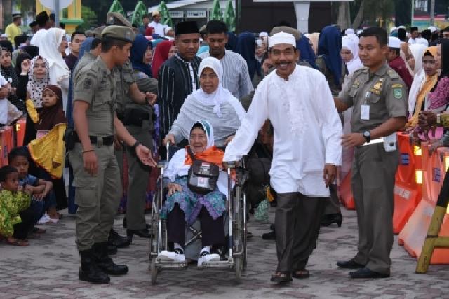 JCH Bengkalis Menuju Embarkasi Batam