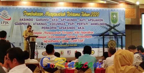 Sekda: SDM Sektor Konstruksi di Riau Harus Bersertifikasi