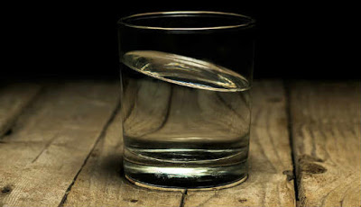 Minum Air Hangat Memperburuk Ginjal, Benarkah?