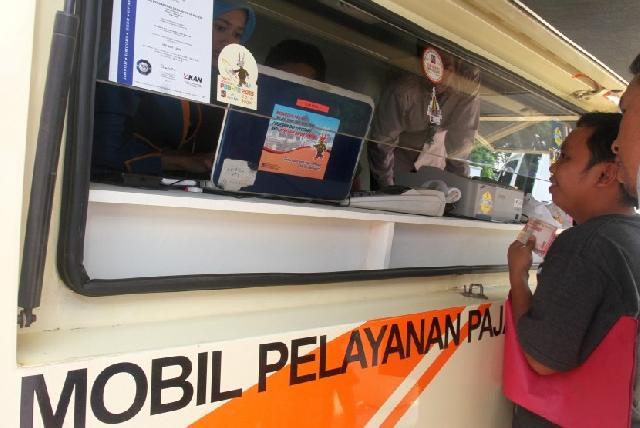 Kejar Target PBB, Petugas Dispenda Langsung Datangi Alamat WP