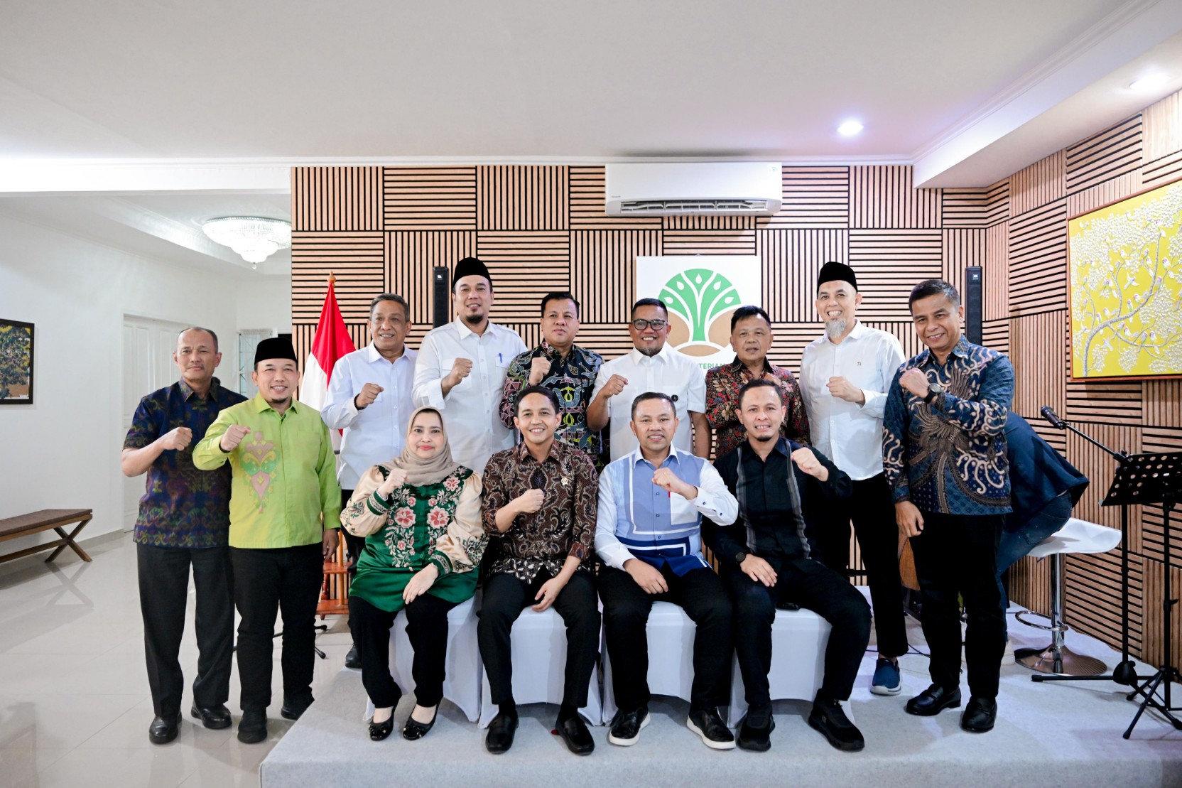 Bupati Kasmarni Sampaikan Usulan Pengelolaan Kawasan Hutan Bengkalis kepada Menteri Kehutanan