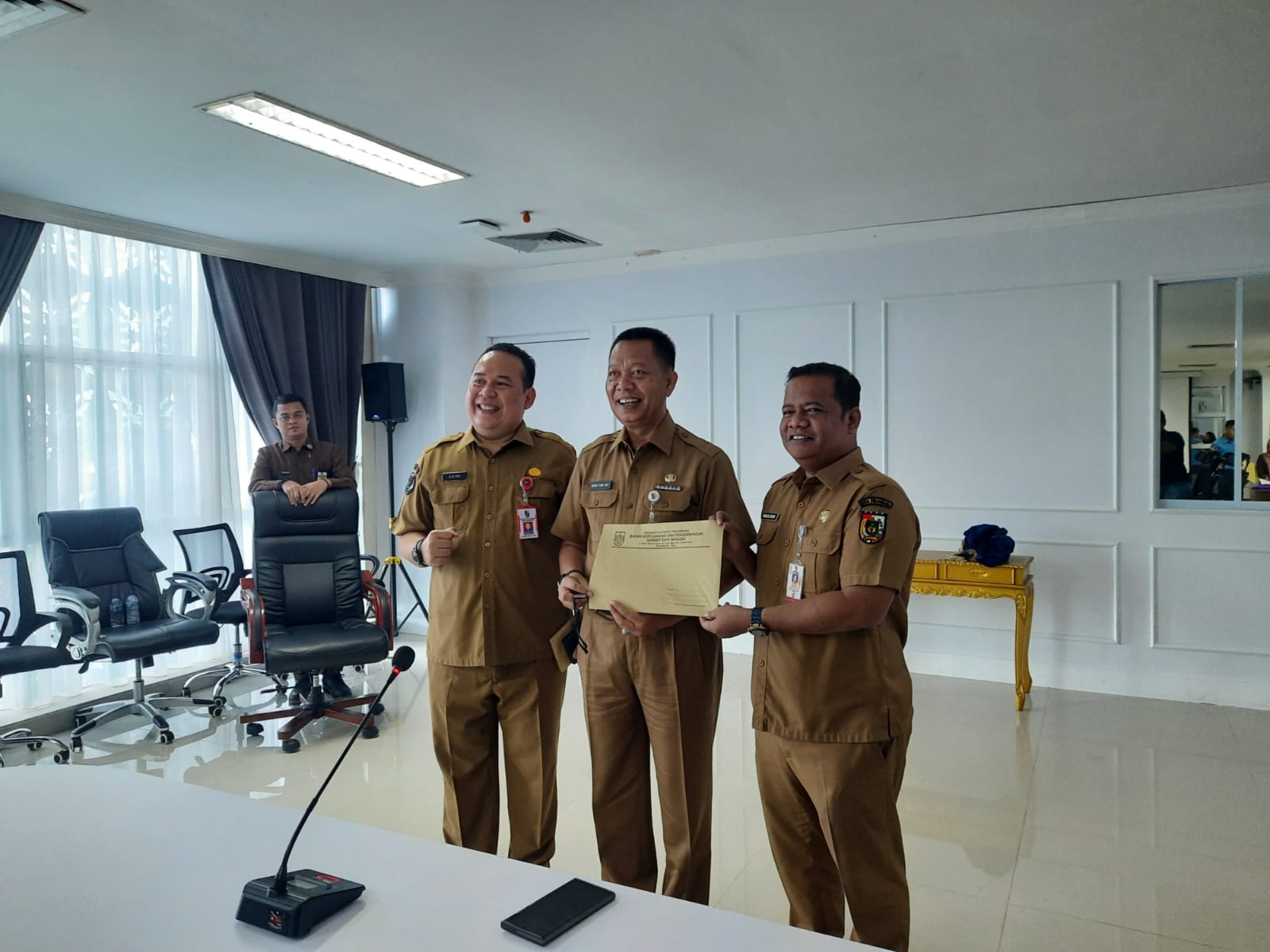 Zaini Mengundurkan Diri, Direktur RSD Madani Ditunjuk Plt Kadiskes Pekanbaru