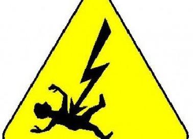 Ambil Layang-layang, Siswa SMK di Pekanbaru Tewas Disengat Listrik