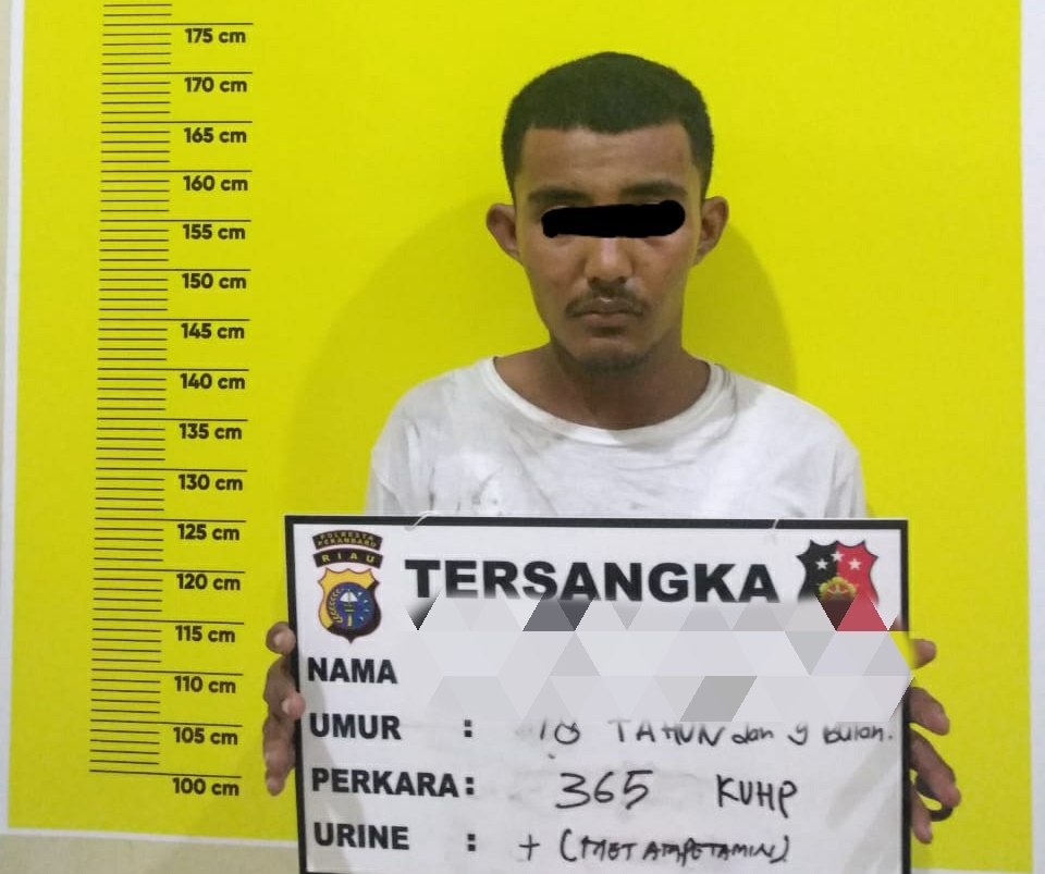 Gagal Jambret, Pelaku Tersungkur Bersama Korban