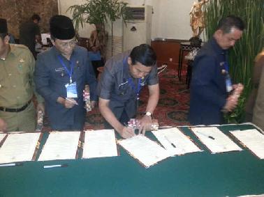 Walikota Pekanbaru Didaulat Perwakilan Kabupaten Kota Sebagai Penerima DP4