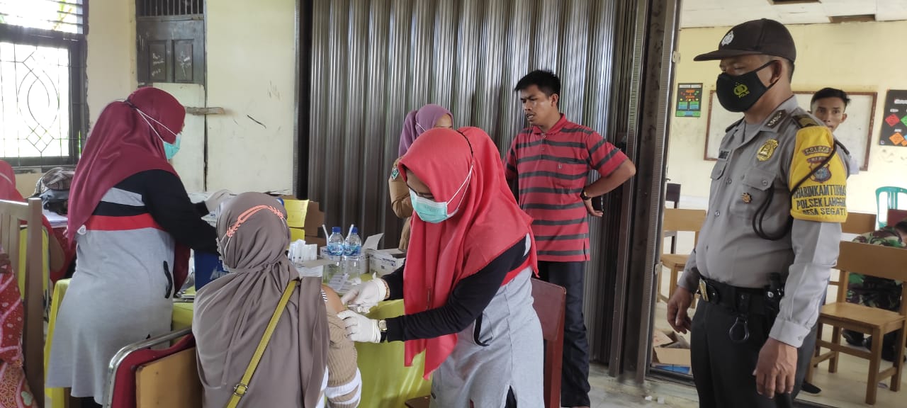 Polsek Langgam Terus Monitor Giat Vaksinasi