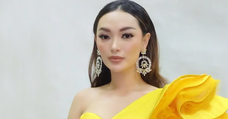 Suami Zaskia Gotik Diterpa Gosip Sering Ke Rumah Mantan Istri