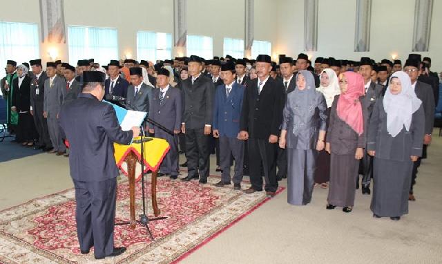 Bupati Bengkalis Lantik Pejabat Administrator dan Pengawas Bagi Seluruh Kepala UPT