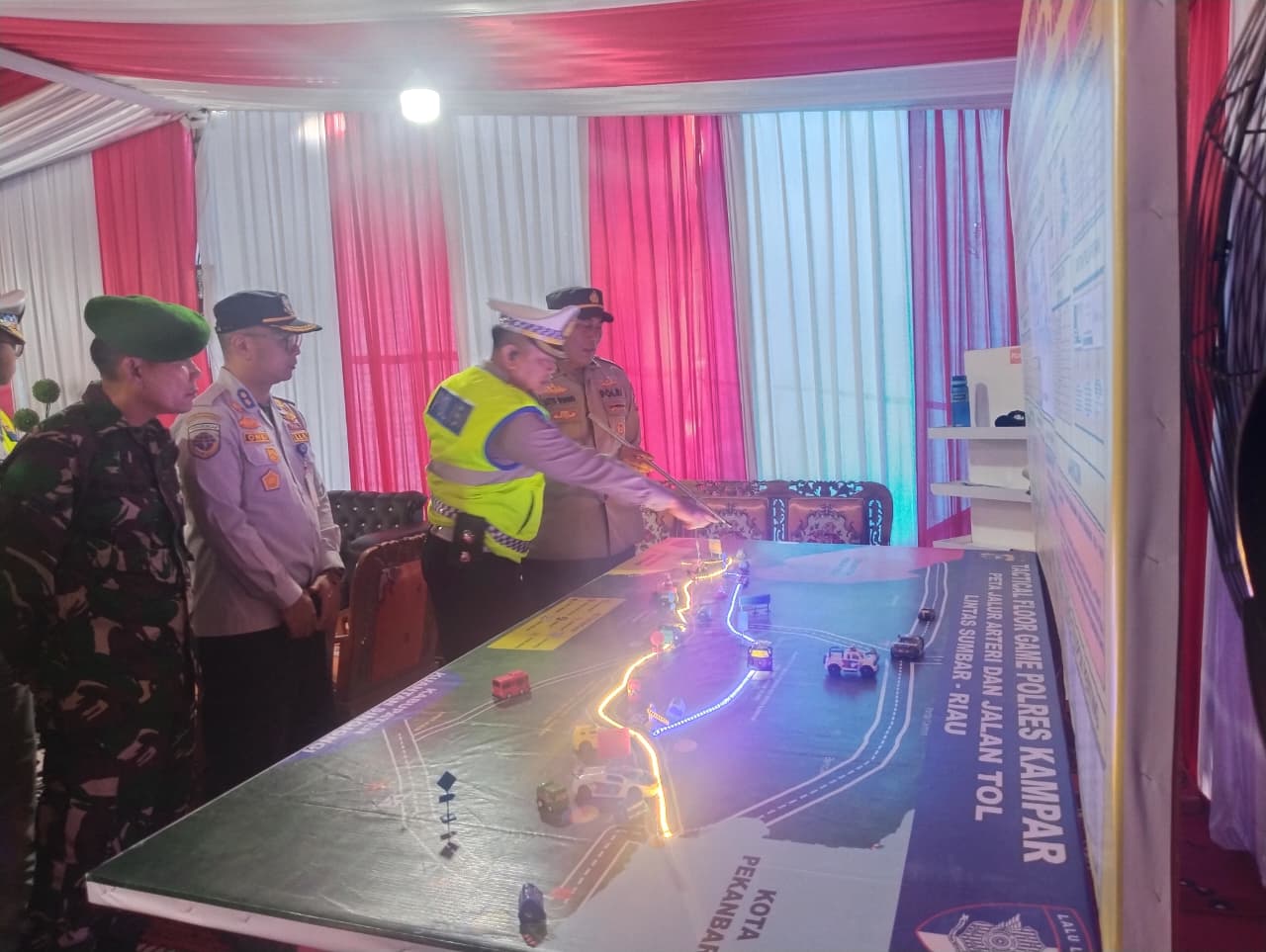 Dirlantas Polda Riau Pantau Arus Lalin, Arah Sumbar - Pekanbaru Alami Peningkatan