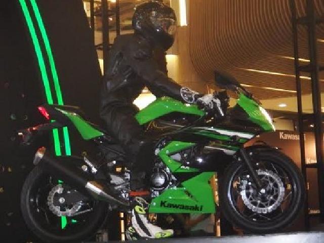 Peluncuran Kawasaki Ninja RR Mono 250 cc 1 Silinder Bulan Maret