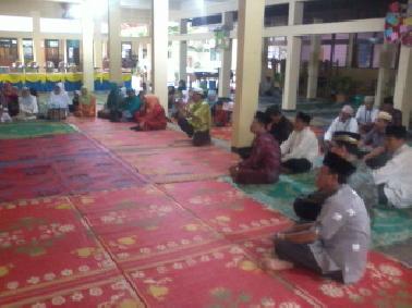 Pererat Tali Silaturahmi, SMAN 5 Gelar Buka Puasa Bersama Guru dan Osis