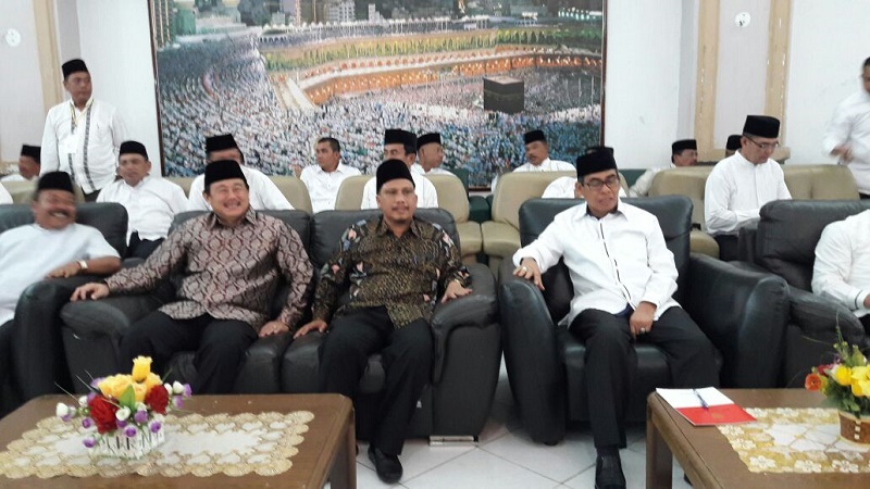 Bupati Mursini Lepas Keberangkatan JCH Kuansing di Embarkasi Batam