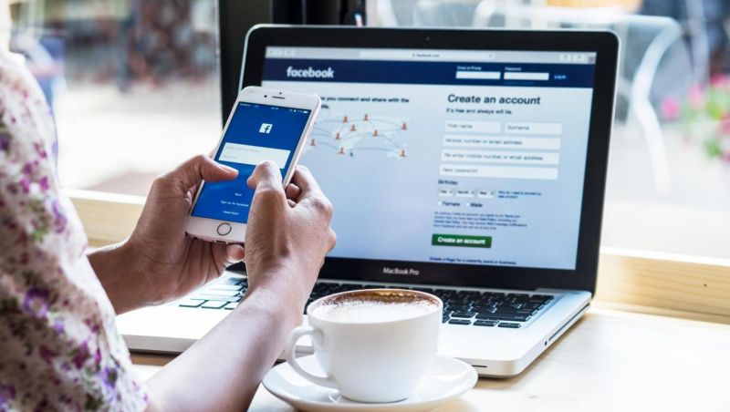 Bermain Media Sosial Bisa Jadi Tanda Seseorang Cerdas, Lho!