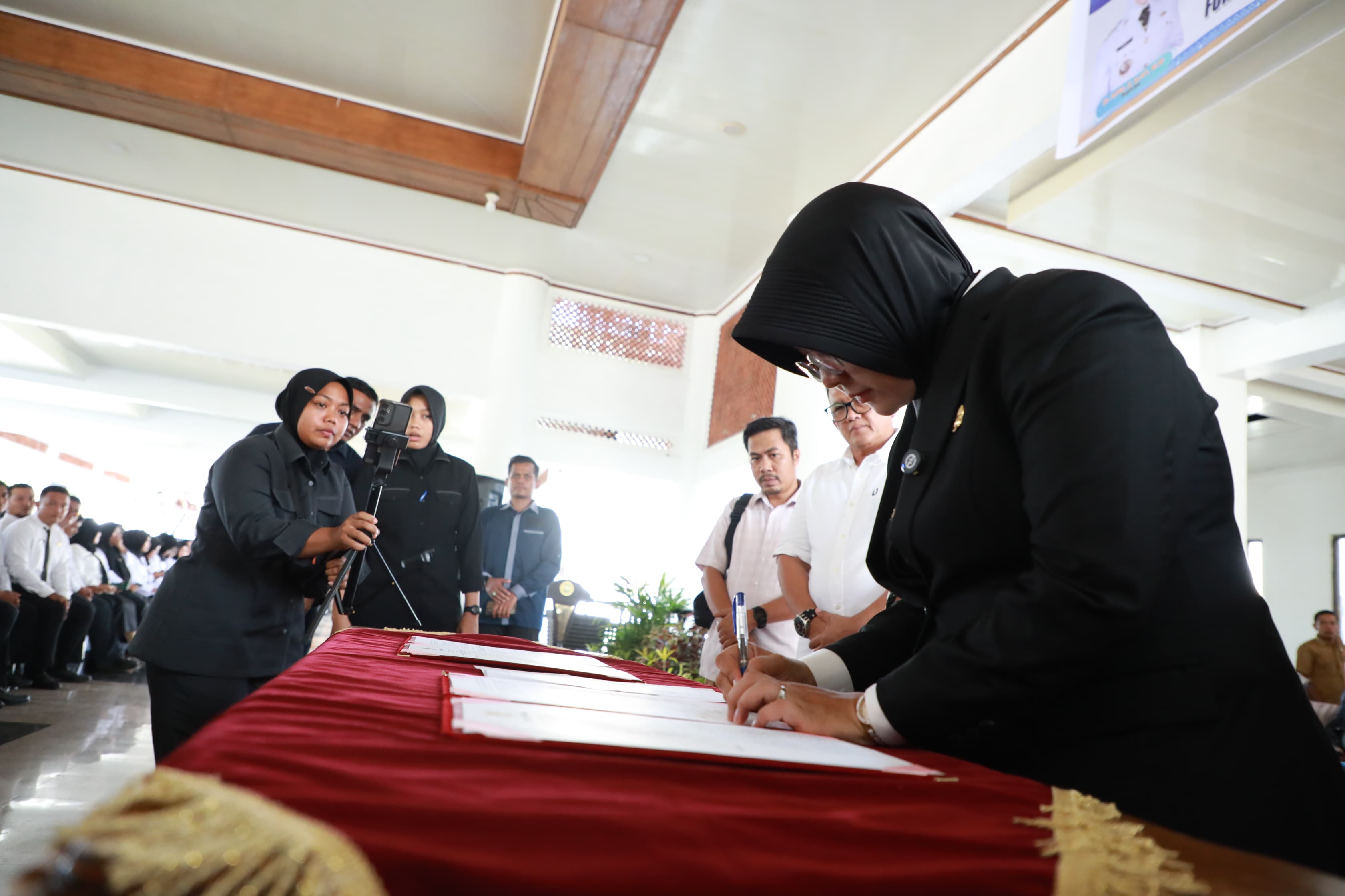 Berkat Kebijakan Bupati Afni Zulkifli Harga Gas 3 Kilo Resmi Turun di Siak, Ini Harga Terbarunya