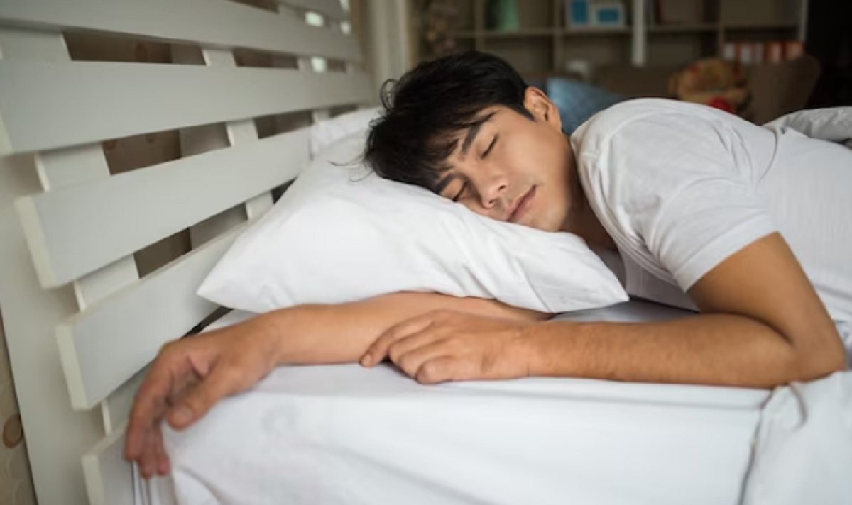 Orang Gemuk Kerap Ngorok saat Tidur? Ini Alasannya