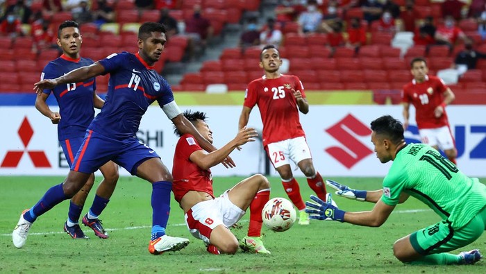 Adu Mulut Pemain Indonesia Vs Suporter Singapura Berakhir Damai