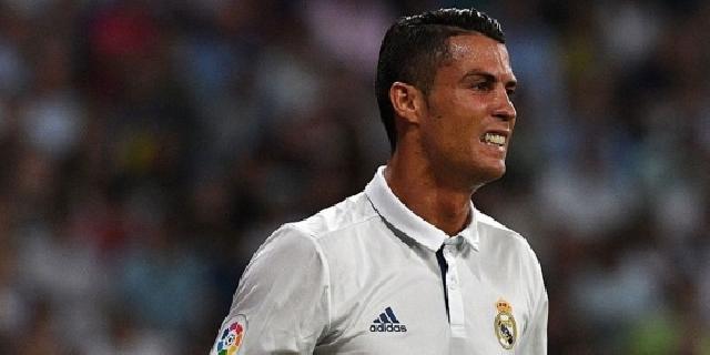 Kontrak Ronaldo Terganjal Durasi