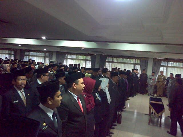 Rangkap Jabatan Ganggu Mesin Birokrasi Pemerintahan Kota Pekanbaru