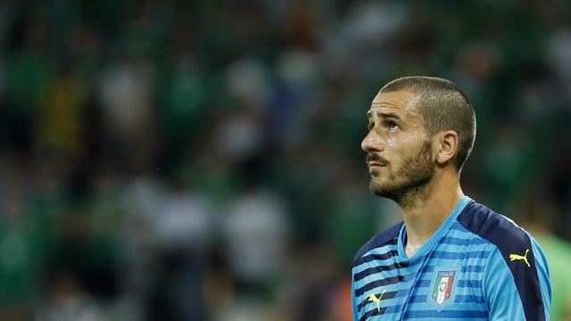 Buffon Sedih Bonucci ke AC Milan