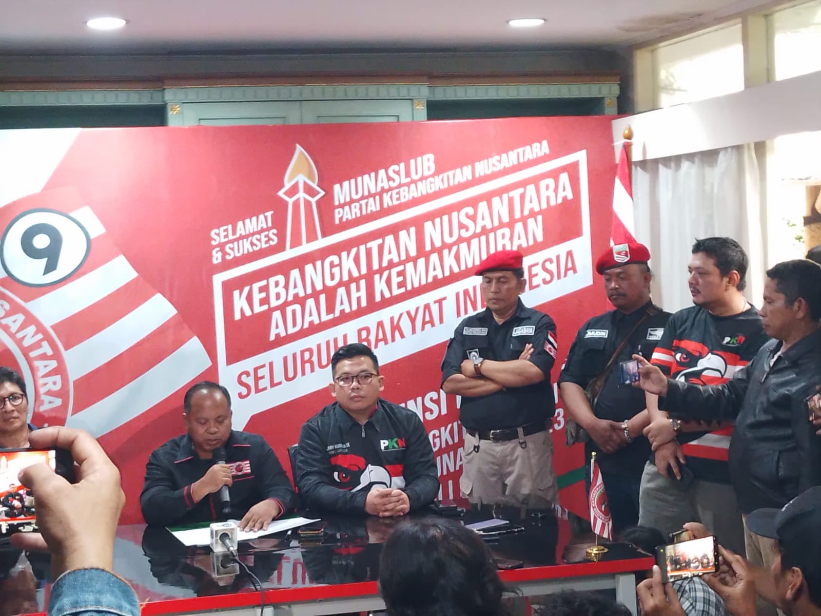 Gelar Munaslub, Kader PKN Aklamasi Pilih AU Jadi Ketum