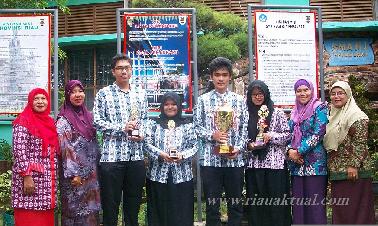 SMAN 1 Pekanbaru Kembali Peroleh Juara 1