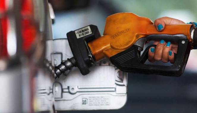 Beberapa Mitos Penghematan BBM yang Salah Besar