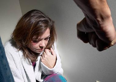 Kondisi Hamil 4 Bulan Istri Polisikan Suami