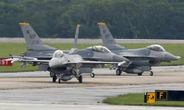Empat Unit F16 Fighting Falcon Kembali Ke Lanud Roesmin Nurjadin Pekanbaru