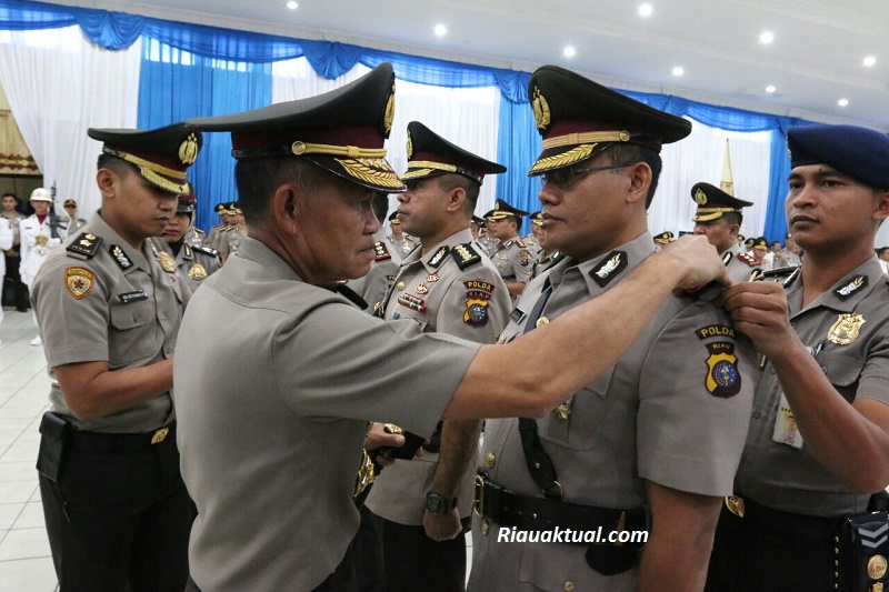 Seritijab Sembilan Petinggi Polisi, Kapolda Riau : Pejabat Baru Harus Lebih Baik