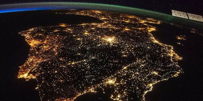 Kilau Bintang Semakin Redup dan Tak Terlihat Manusia, Ini Sebabnya