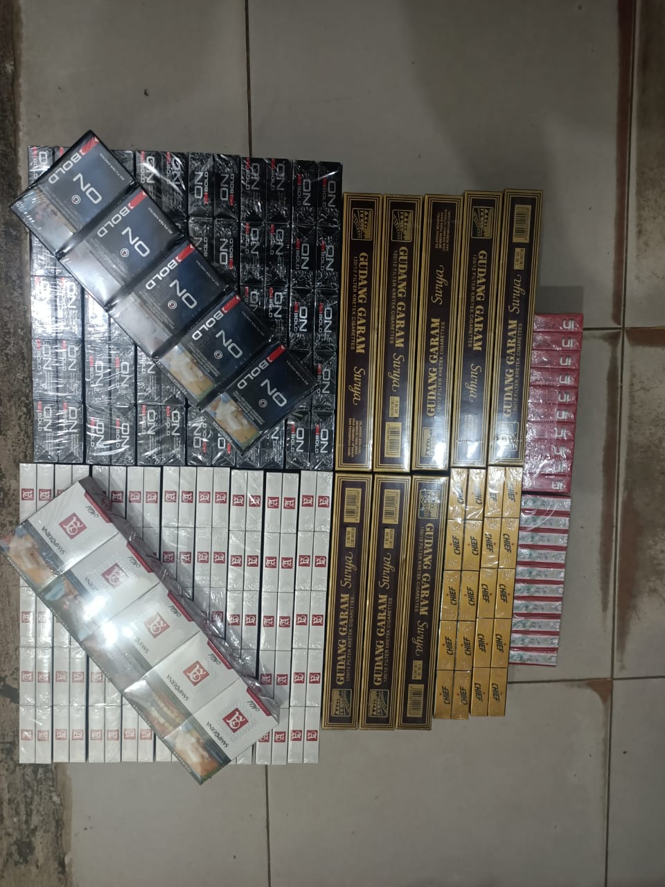 Curi Ratusan Bungkus Rokok, Pelaku Modus Bobol Toko Ditangkap