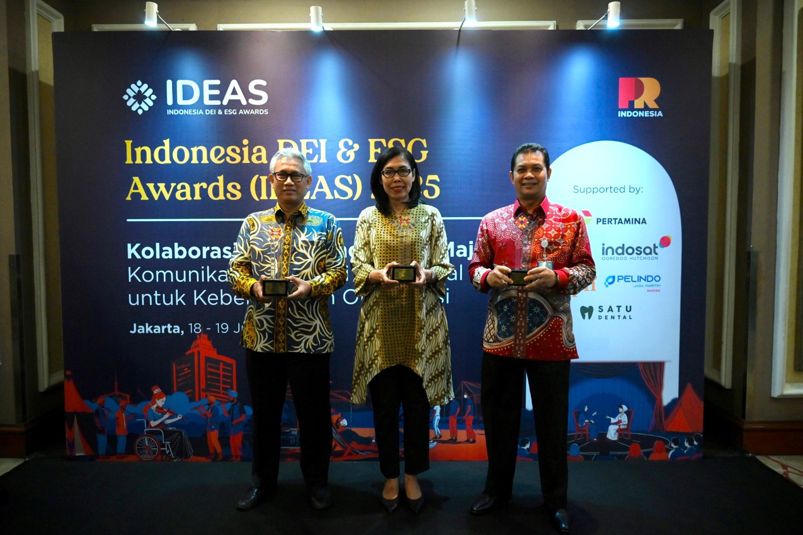 Setjen DPR Raih Tiga Penghargaan di Ajang IDEAS 2025