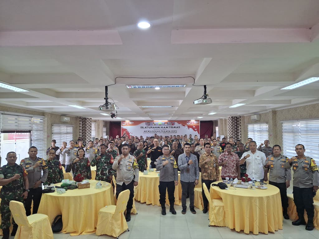 Polresta Pekanbaru Gelar Kegiatan Cooling System untuk Jaga Keamanan Menjelang Pilkada 2024