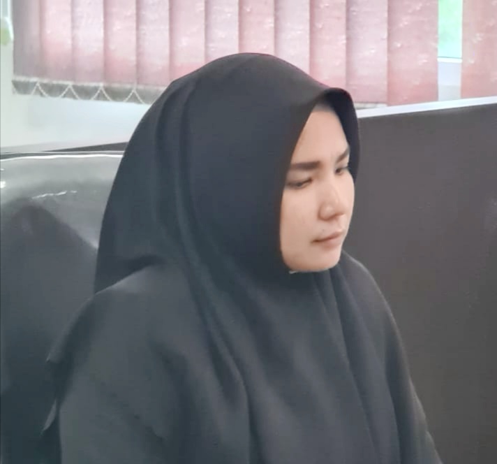 Pertama Kalinya, Mahasiswi UIR Lulus tanpa Tesis dengan IPK 3,91