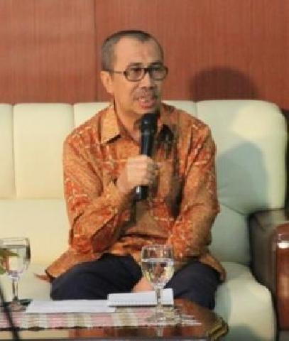 Selalu Bawa Buku Kecil Disakunya, Mari Contoh Gaya Kerja JK