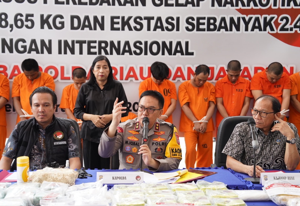 Perintah Tegas Irjen Iqbal: Tangkap Semua Pelaku Narkoba, Habisi!